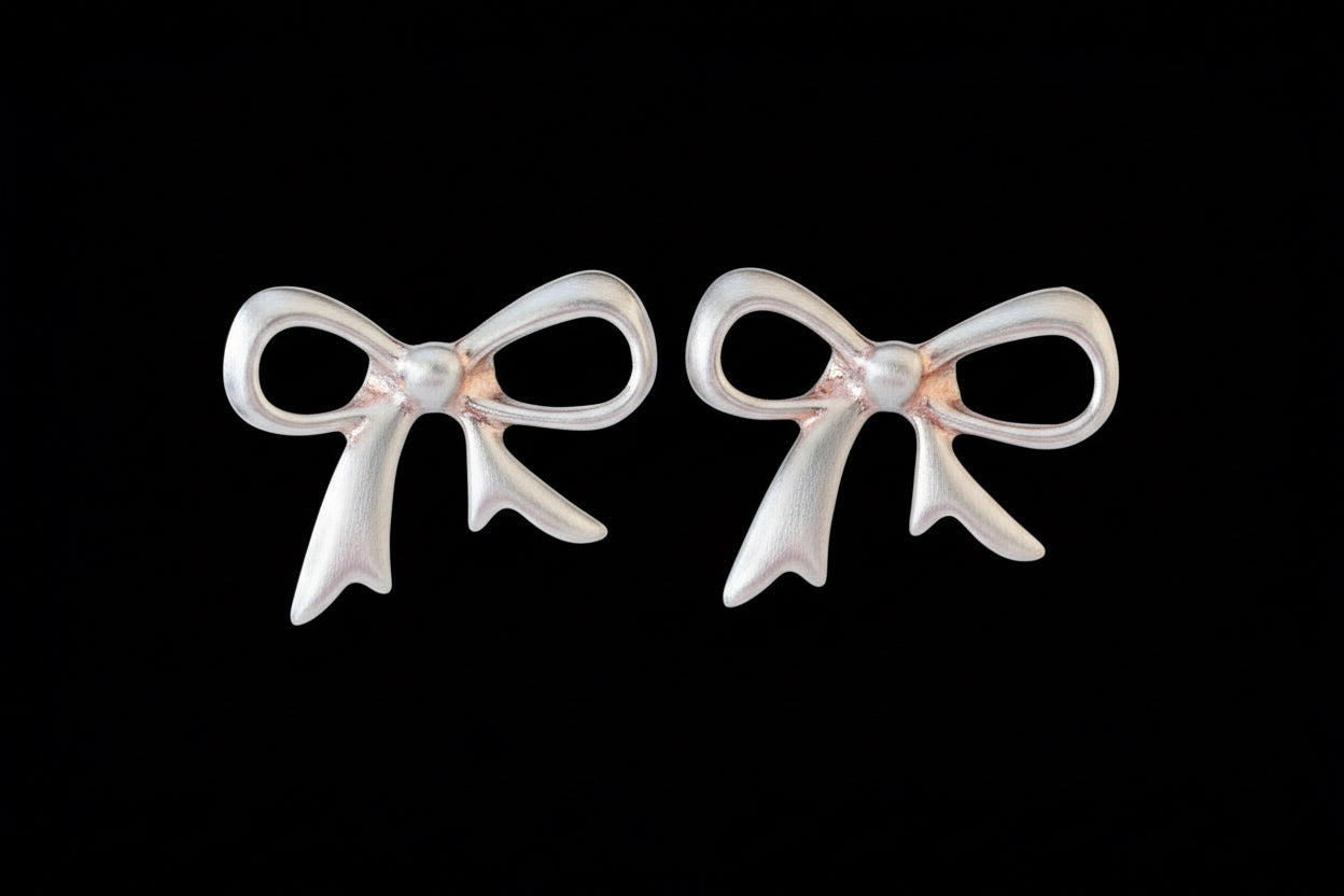 1-Earrings-Bow Stud