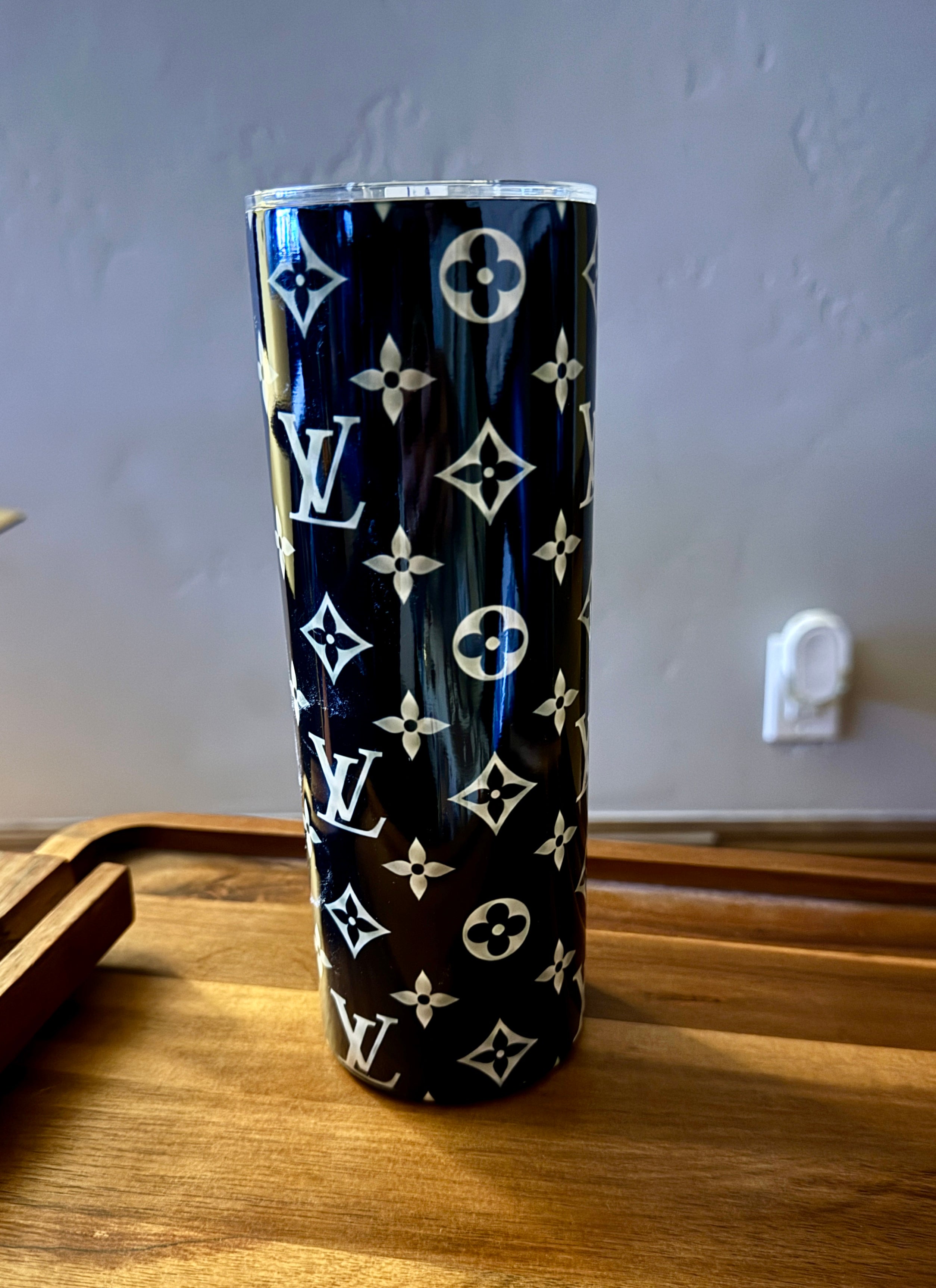 Midnight Monogram-Style Luxury Tumbler – 20 oz